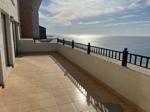 Año Corrido Sin Muebles, Gran Terraza