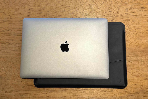 Macbook Pro I5 En Perfecto Estado, Caja Y Accesorios. (Usado)