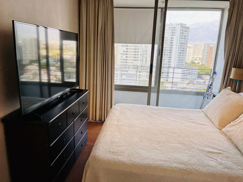 Imagen 9 de 14 de En Venta Amplio Departamento En Ñuñoa/2hab/2banos/2est