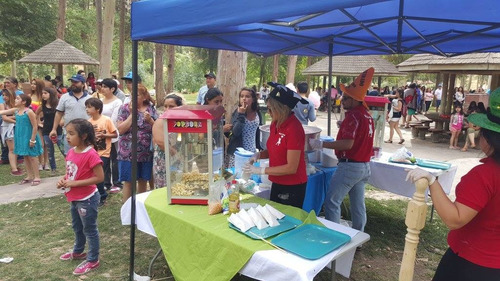 Servicio Algodón De Azúcar Y Popcorn Cabritas / 30pers 2hrs