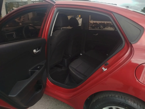Kia Rio 1.4 Vibrant Mt