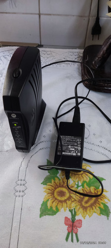 Modem Motorola Sb 5101 Desbloqueado Com Harxoware 1r39 Preto (Usado)