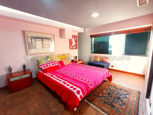 Julio Latouche 24-25576 Apartamento En Alquiler Las Chimeneas Valencia, Comodidad, Confort, Con Su Doble Anillo De Seguridad, Vigilancia Las 24 Horas.