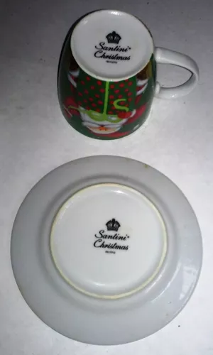 Santini Christmas - Dicen que cuando llega diciembre todos deben  desempolvar sus tazas navideñas para disfrutar de un delicioso y caliente  café o chocolate, porque así sabe mucho mejor.☕ ¿Cuántos por aquí