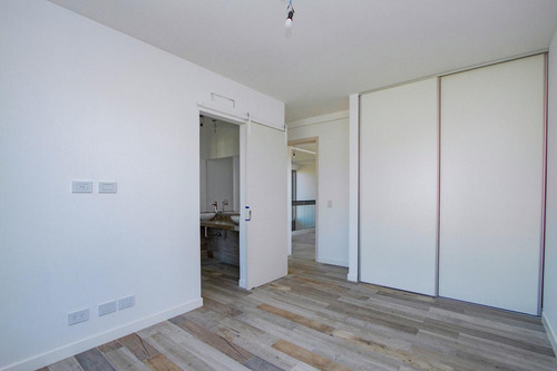 Imagen 29 de 30 de Venta | Casa Con 4 Dormitorios Y Dependencia | A Estrenar | Lote Al Agua | Carpinchos