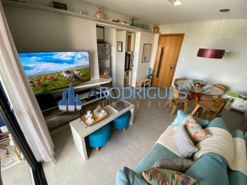 Imagem 4 de 15 de Apartamento À Venda 2/4 Climatizados (1 Suíte) 70m2 Com Uma Vaga De Garagem, No Condomínio Residencial Mais Completo Da Região. - Ap00783