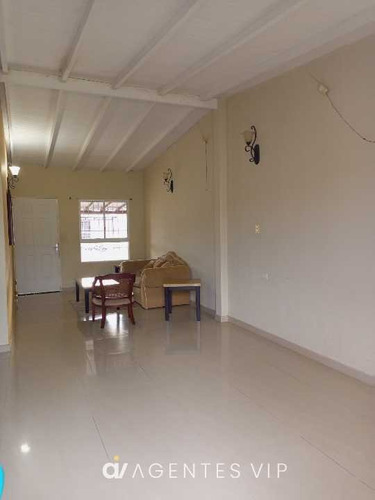 Imagen 3 de 14 de Se Vende Casa Urbanización Lomas Del Bosque Condominio El Olivo