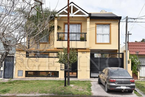 Imagen 2 de 30 de Casa - La Plata