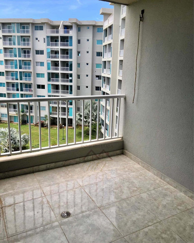 Imagen 11 de 14 de Apartamento 71mts. 2 Habs/2 Baños. Excelente Ubicación.