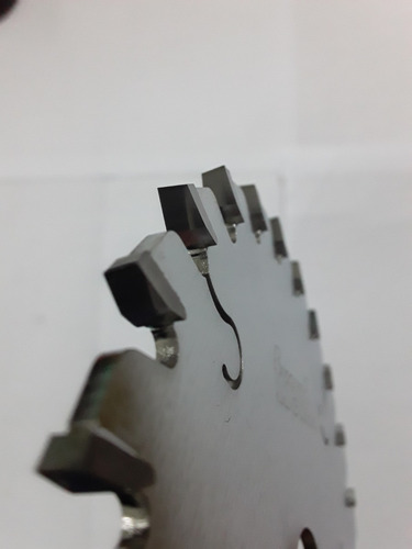 Imagen 3 de 10 de Disco Sierra Circular Incisora Melamina 115x3,1x Z 24 Freud