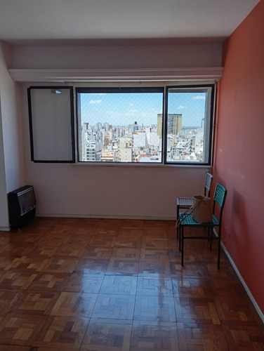 Alquiler 2 Dormitorios + Escritorio Y Toilette Seguridad 24h. Av La Plata 150
