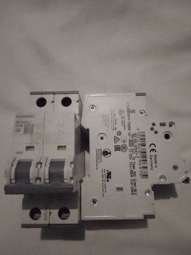 Breaker De Control Marca Siemens 2x3 Modelo 5sy6203-7 Nuevo