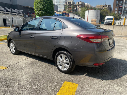 Toyota Yaris 1.5 5p S Mt