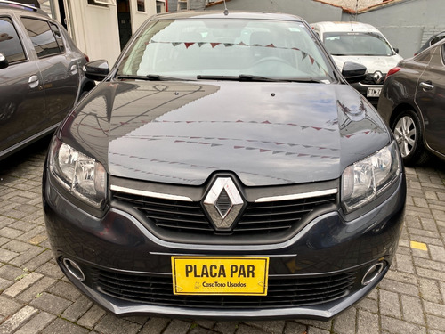 Renault Logan Privilege At 2017-1600cc