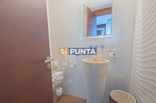Imagen 20 de 30 de Venta Apartamento En Puerto Punta Del Este