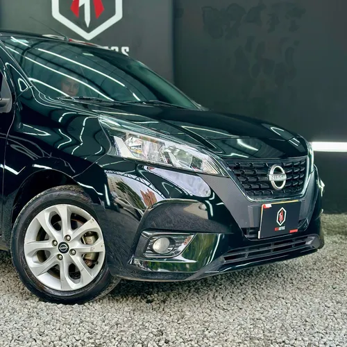 Nissan March 1.6 Advance
