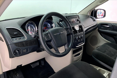 Imagen 14 de 25 de Chrysler Town | Country Minivan 5 Pts Li, Ta, Cd, Ra-17