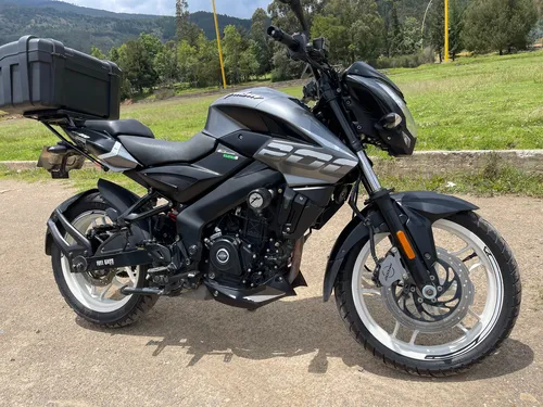 Pulsar Ns 200 Fi