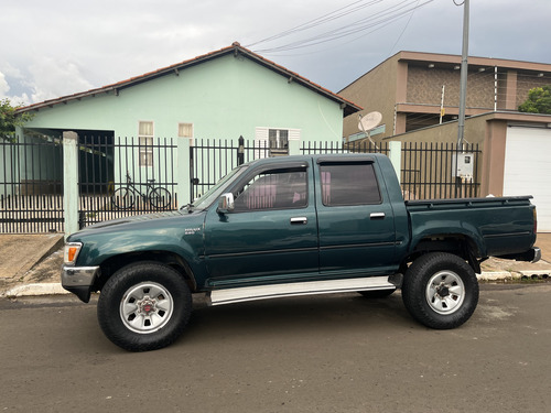 Toyota Hilux 2.8 Sr5 Cab. Dupla 4x4 4p