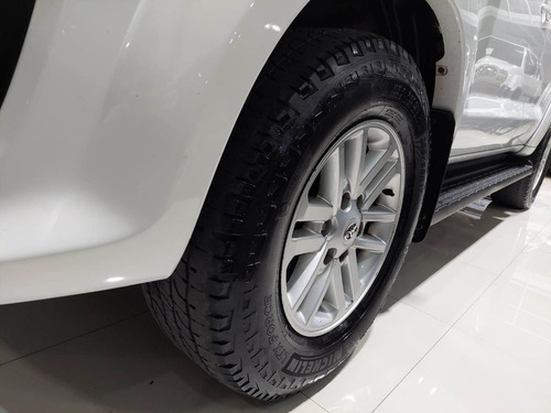 Toyota SW4 3.0 Srv Cuero I 171cv 4x4 5at