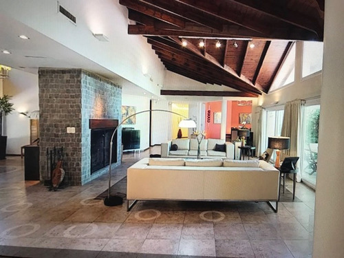 Venta Chacra Retasada,17 Hectáreas Con Dos Casas
