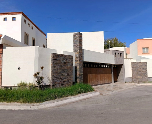 Casa Residencial Renta En Residencial Las Isabeles, Torreón