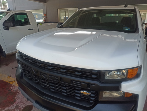 Chevrolet Silverado 4.3 lts 1500Doble Cabina Ls 4x2 At