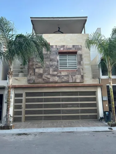 Casa En Venta En Privadas Del Canada En Escobedo N.l.