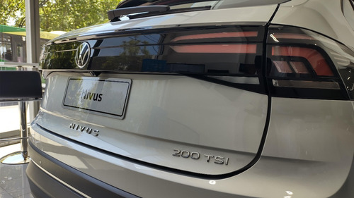 Imagen 7 de 19 de Volkswagen Nivus Comfortline Tsi Plan 80/20 Mp