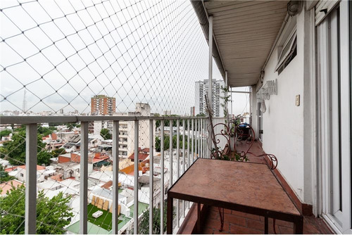 Imagen 27 de 29 de Departamento 3 Ambientes Con Balcón Paternal