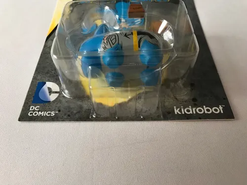 Batman Labbit Kidrobot Dc Comics Conejo Bunny Frank Kozik Batman Labbit Kidrobot Dc Comics Conejo Bunny Frank Kozik