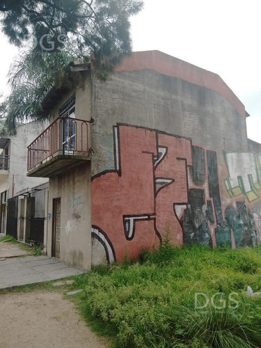 Imagen 5 de 12 de Casa En Venta En Zona Comercial De Almirante Brown