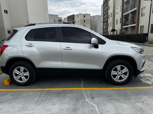 Chevrolet Tracker 1.8 Ls At