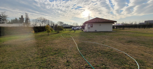 Parcela Calera De Tango 225 M2 Construidos, 5000 M2 Terreno
