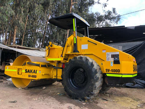 2004 Sakai Sv400d Roller - Vibrocompactador 7300 Kg