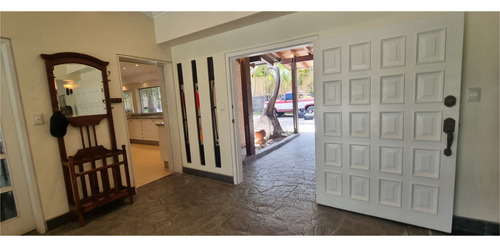 Se Vende/alquila Casa 700m2 Cerro Verde 1200