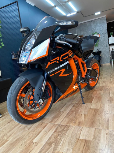 Ktm Rc8