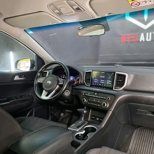 Kia Sportage Desire hybrid