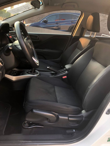 Imagen 13 de 15 de Honda City 2014 1.5 Lx Mt