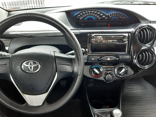 Toyota Etios X 1.3