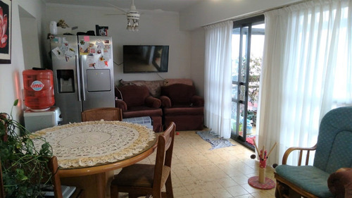 Vende 3 Amb A La Calle C/balcón Vista Al Mar-cochera Centro, Mar Del Plata. 