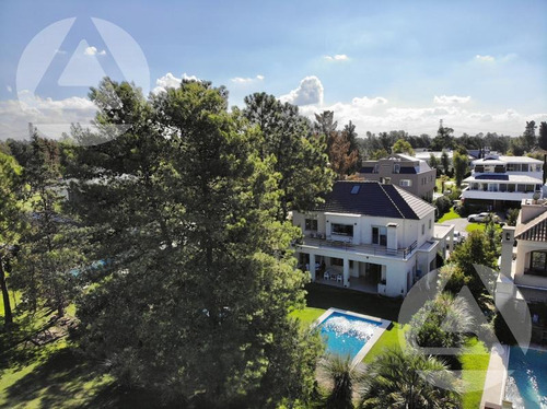 Club De Campo Saint Thomas Este - Canning