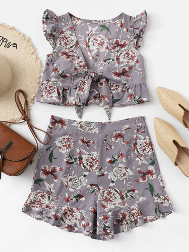 Conjunto Gris Flores Rosa Top Lazo Shorts Vuelos Shein