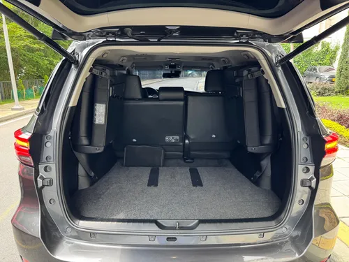 Toyota Fortuner 2.4