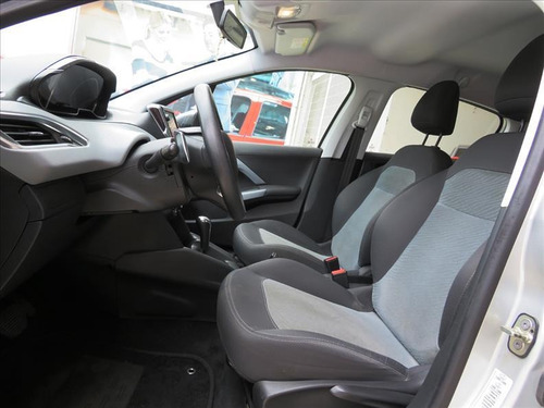 Peugeot 208 1.6 Active Pack 16v Flex 4p Automatico 2015