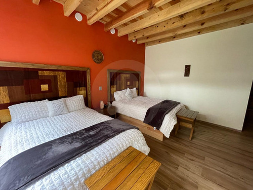 Casa En Venta En Avándaro