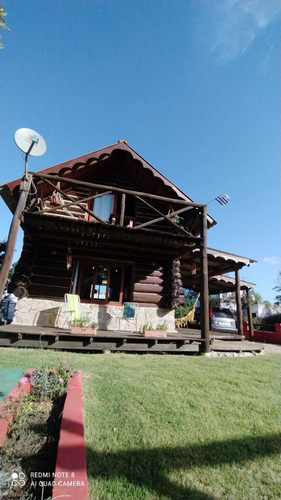 Casa Cabaña Estilo Canadiense