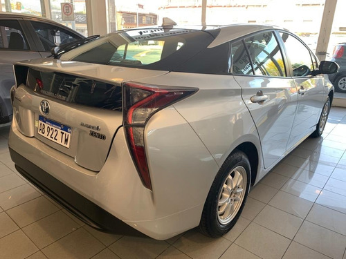 Toyota Prius Cvt Impecable, Sin Detalles, Services Al Dia