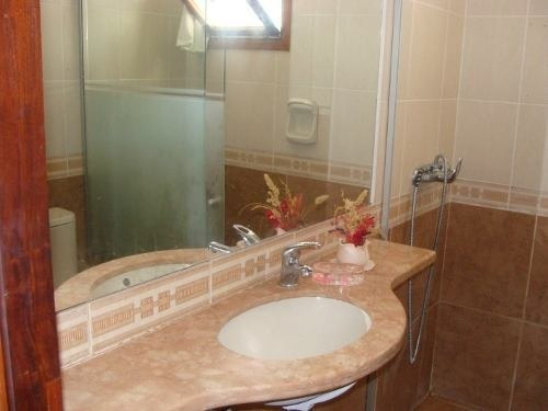 Casa En Alquiler De 3 Dormitorios En Montoya