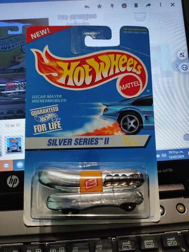 Oscar Mayer Wienermobile Hot Wheels 1995 Silver Series Ii
